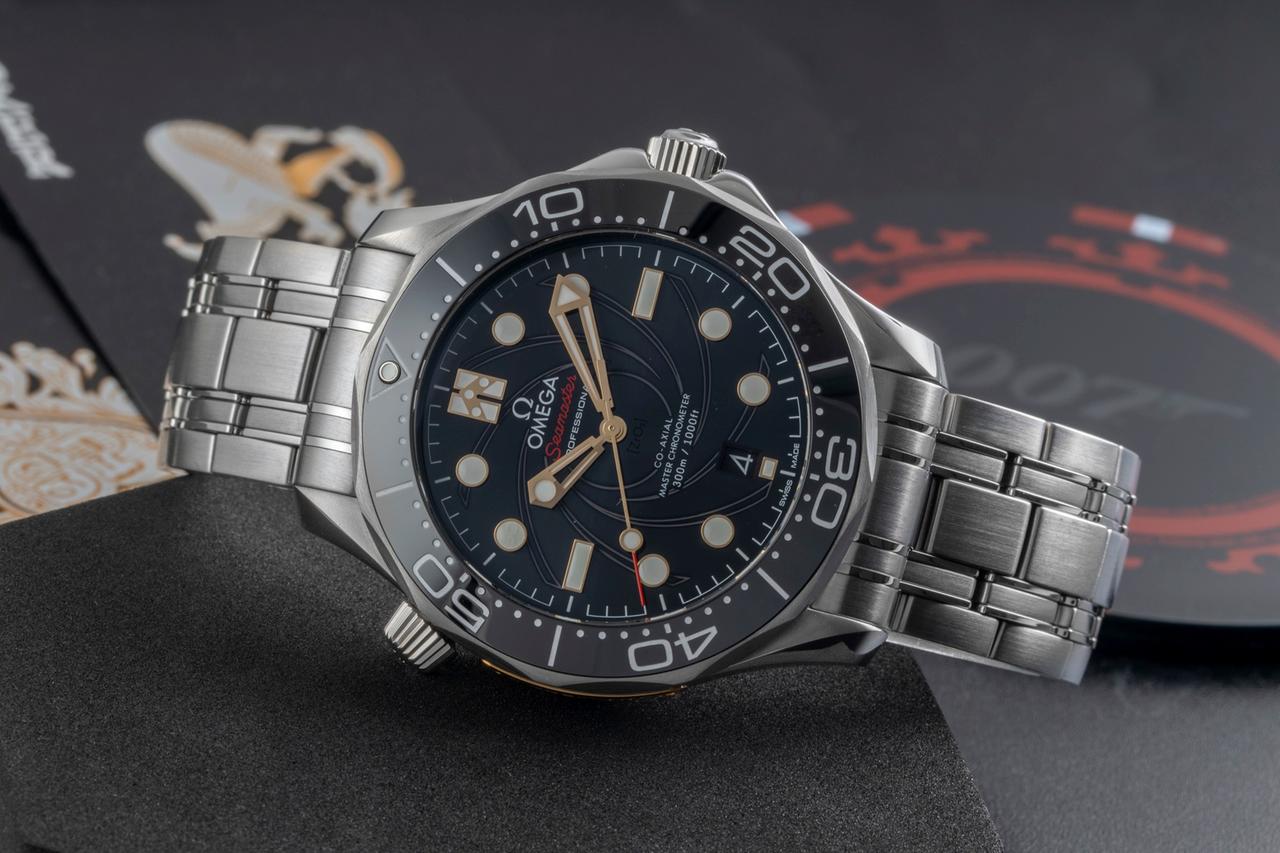 Omega Seamaster Diver 300M James Bond Limited Edition 210.22.42.20.01.004 – Black Dial