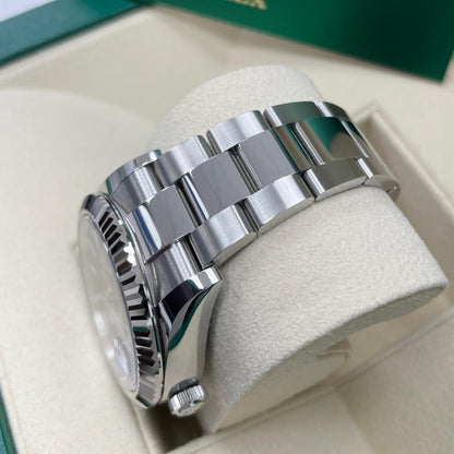 Rolex Sky-Dweller 326934 – Blue Dial