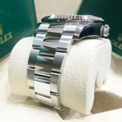 Rolex Sky-Dweller 326934 – Black Dial