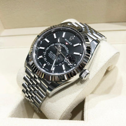 Rolex Sky-Dweller 326934 – Black Index Dial