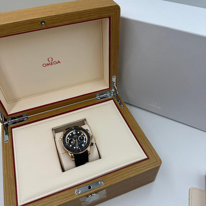 Omega Seamaster Diver 300M Master Chronometer Chronograph 210.62.44.51.01.001 – Black Dial