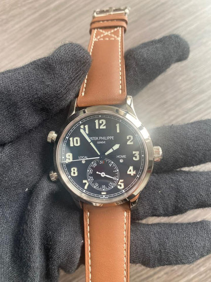 Patek Philippe Calatrava Pilot Travel Time 5524G-001 – Blue Dial