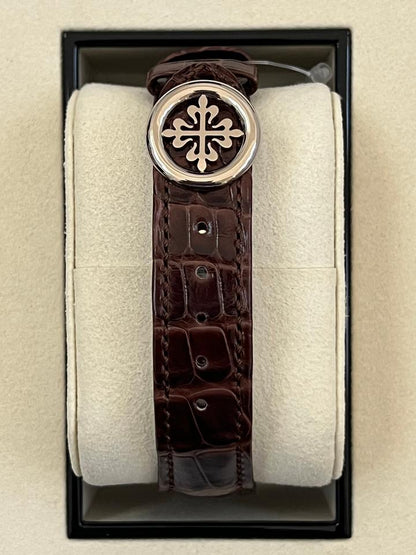 Patek Philippe Complications Chronograph 5172G-010 – Salmon Dial