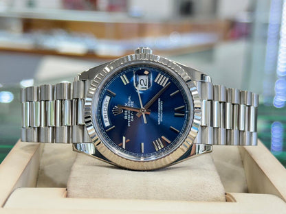 Rolex Day-Date 40 228239 – Factory Blue Roman Dial