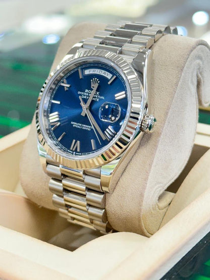 Rolex Day-Date 40 228239 – Factory Blue Roman Dial