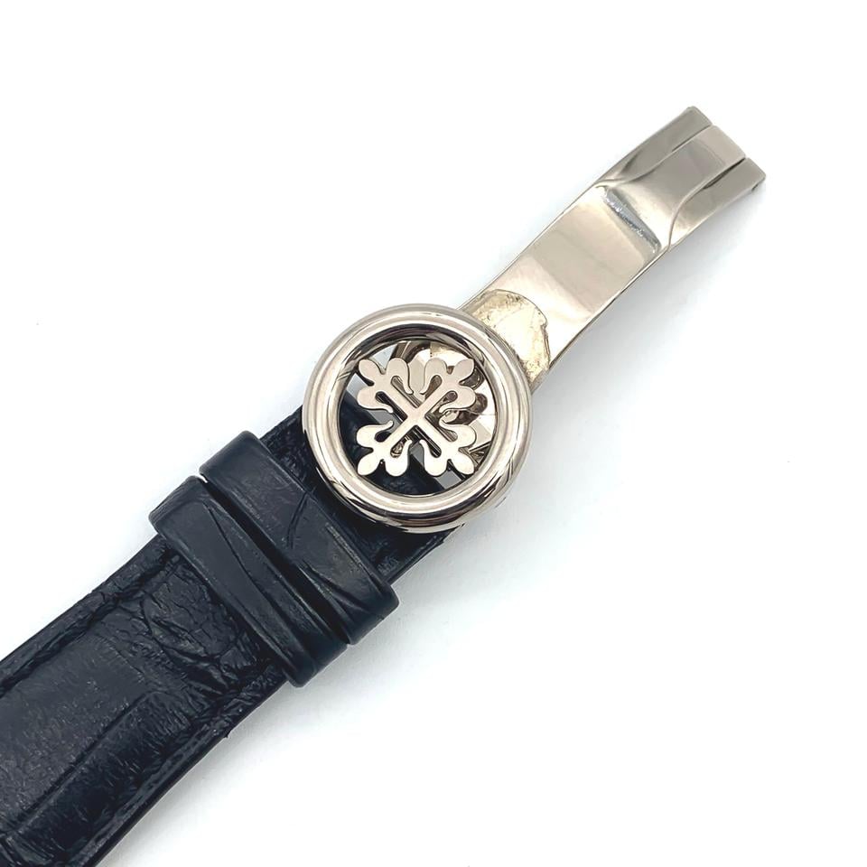 Patek Philippe Chronograph 5170G-010 – Black Dial
