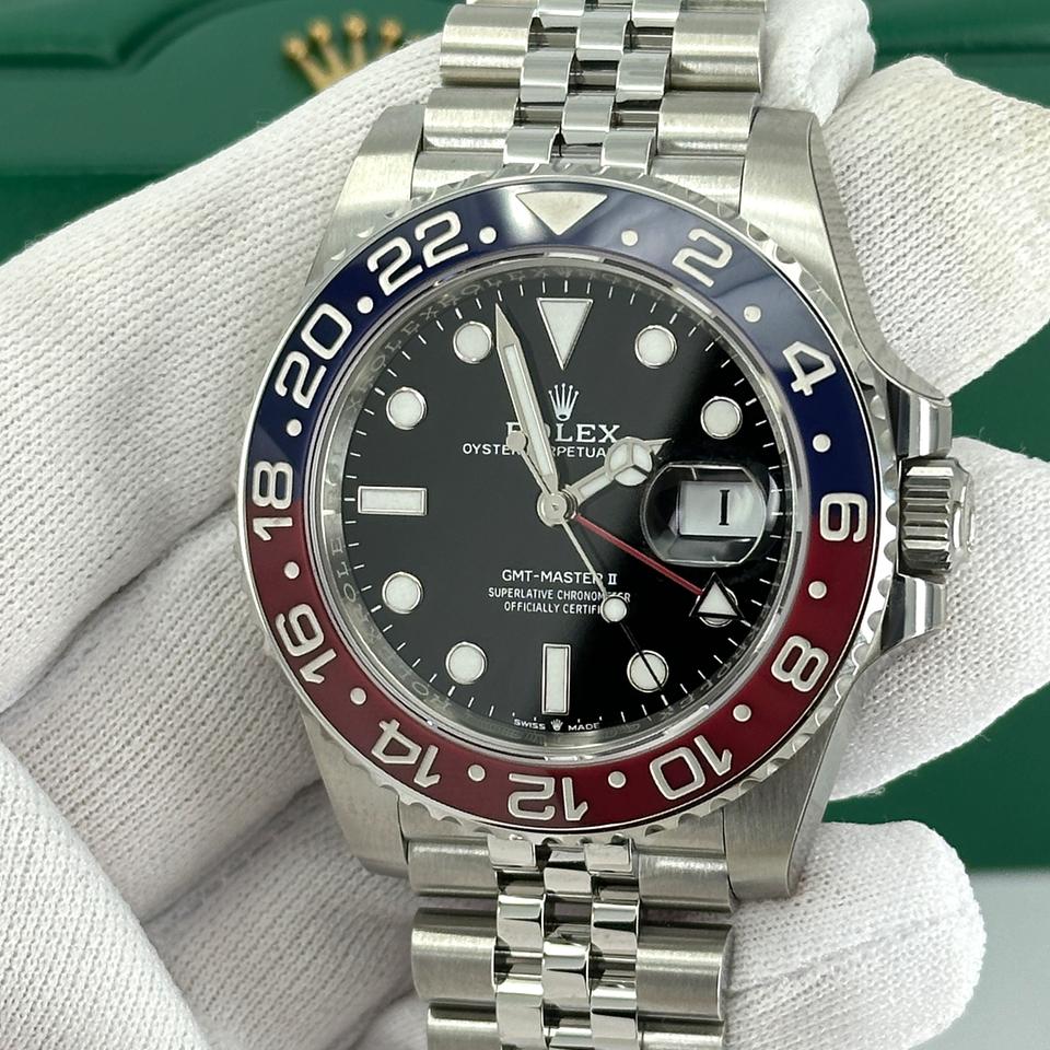 Rolex GMT-Master II 126710BLRO – Pepsi Dial