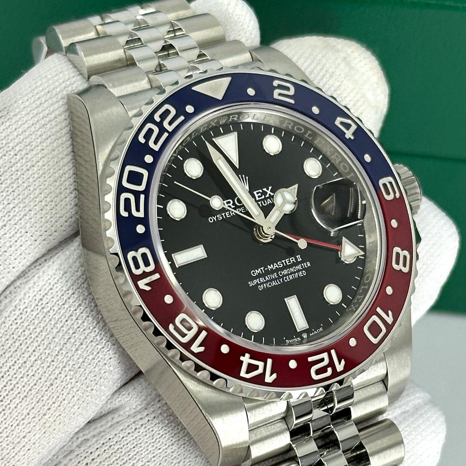 Rolex GMT-Master II 126710BLRO – Pepsi Dial