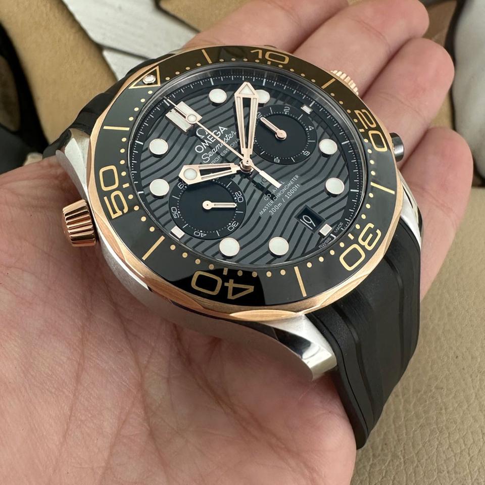 Omega Seamaster Diver 300 M Chronograph 210.22.44.51.01.001 – Black Dial