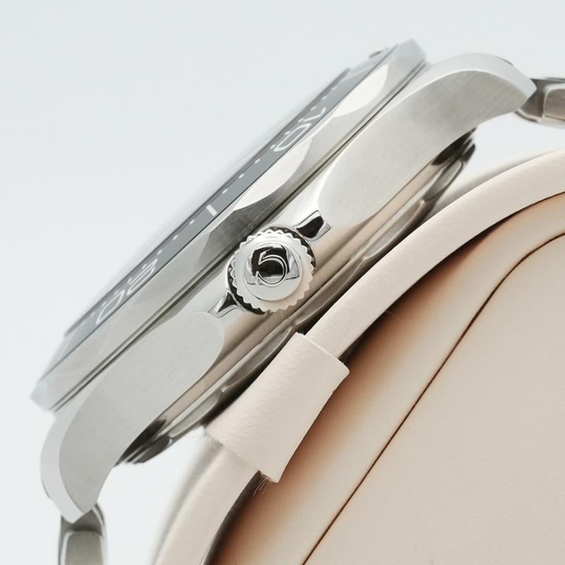 Omega Seamaster Diver 300M 210.30.42.20.04.001 – White Dial