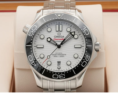 Omega Seamaster Diver 300M 210.30.42.20.04.001 – White Dial