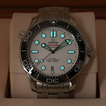 Omega Seamaster Diver 300M 210.30.42.20.04.001 – White Dial