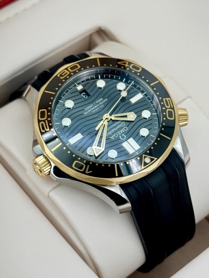 Omega Seamaster Diver 300M 210.22.42.20.01.001 – Black Dial