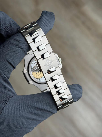 Patek Philippe Nautilus 5810/1G-001 – Blue Sunburst Dial