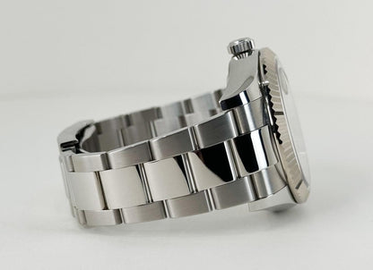 Rolex Sky-Dweller 326934 – White Index Dial