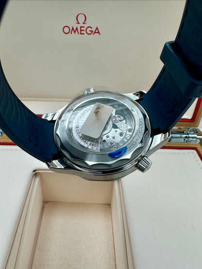 Omega Seamaster Diver 300M Master Co-Axial 42 210.32.42.20.03.001 – Blue Dial
