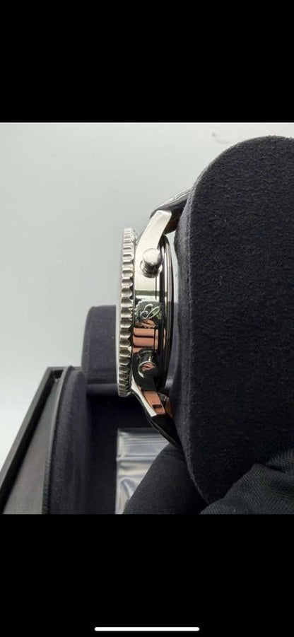 Breitling Navitimer 01 AB012721/BD09 – Black Dial
