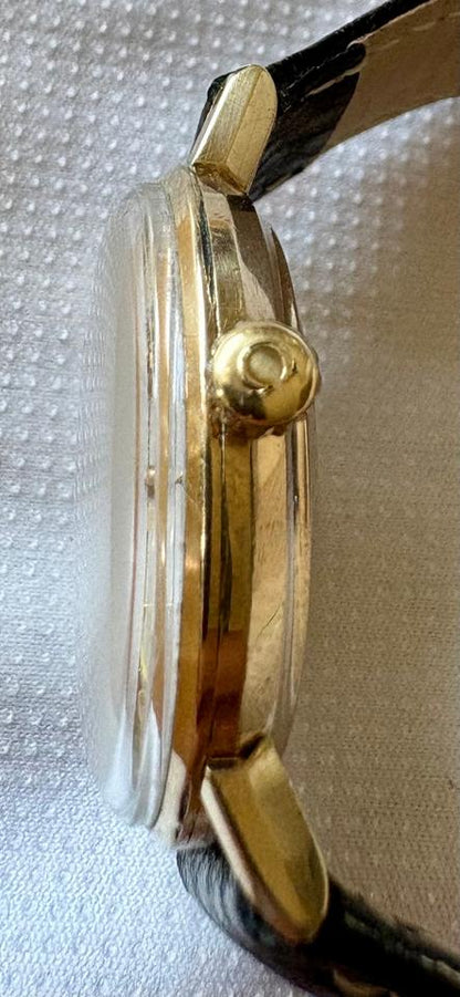 Omega Seamaster De Ville 166.020 – Silver Linen Dial