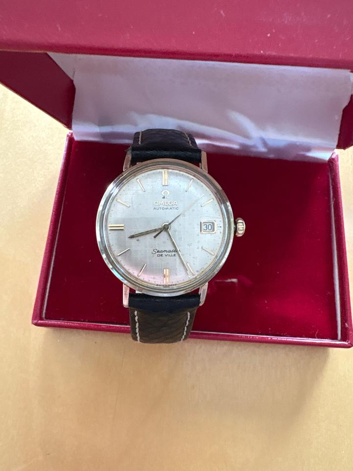 Omega Seamaster De Ville 166.020 – Silver Linen Dial