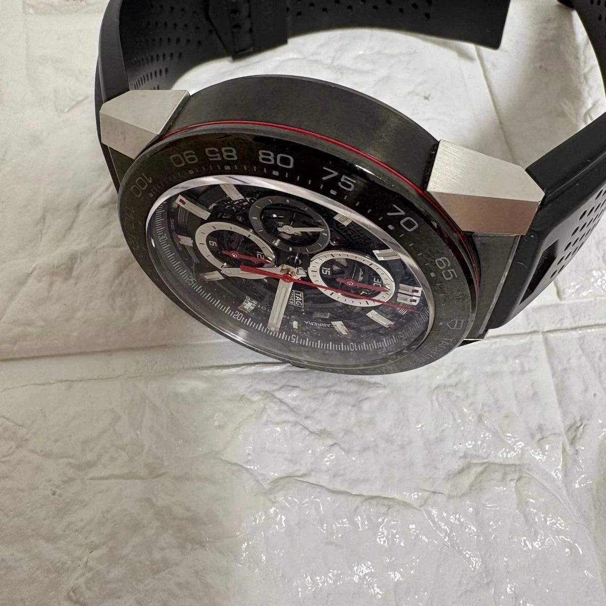 TAG Heuer Carrera Calibre Heuer 01 CAR2A1Z.FT6044 – Black/Red Skeleton Dial