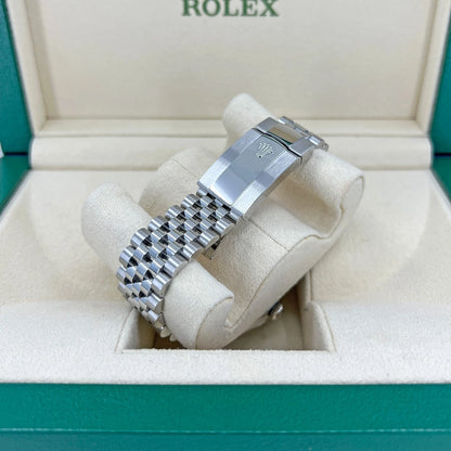 Rolex Datejust 41 126334-0010 – White Dial