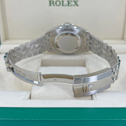 Rolex Datejust 41 126334-0010 – White Dial