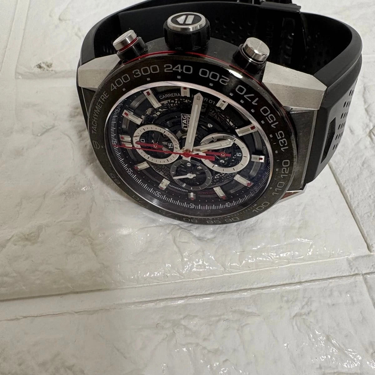 TAG Heuer Carrera Calibre Heuer 01 CAR2A1Z.FT6044 – Black/Red Skeleton Dial