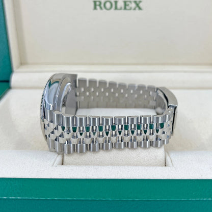 Rolex Datejust 41 126334-0010 – White Dial