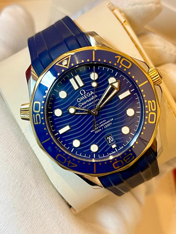 Omega Seamaster Diver 300 M 210.22.42.20.03.002 – Blue Dial