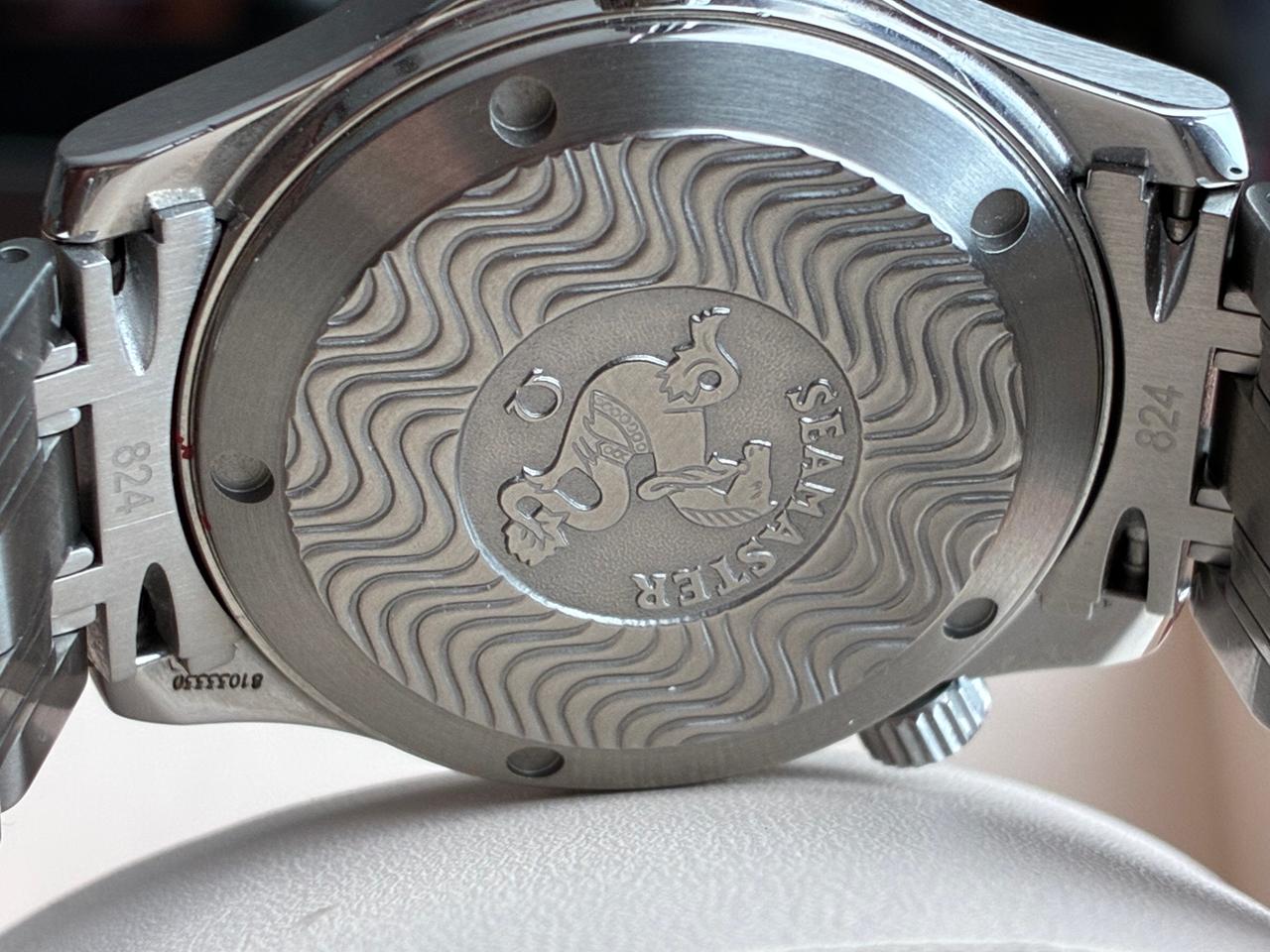 Omega Seamaster Diver 300M 2551.80.00 – Blue Dial